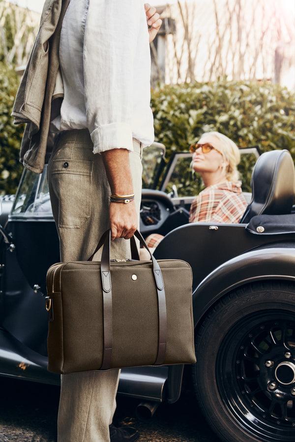 mismo M/S Endeavour Army/Dark Brown