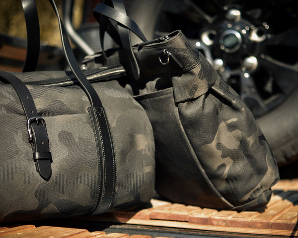 Mismo M/S Helmet Bag Navy/Dark Brown