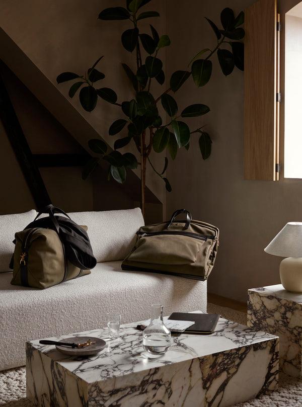 Mismo M/S Suit Carrier Navy/Dark Brown