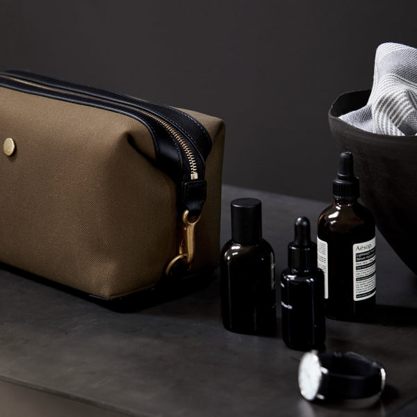 Mismo M/S Washbag Army/Dark Brown