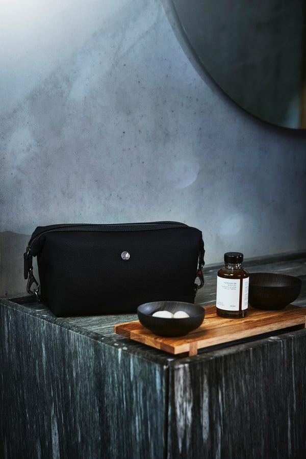 mismo M/S Washbag Shelter Green/Black