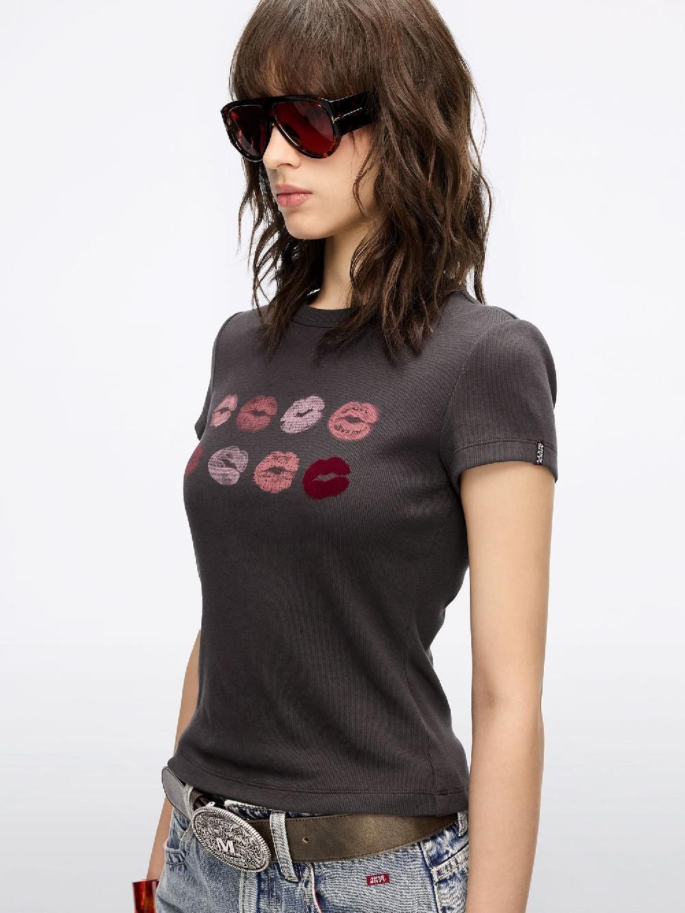 Miss Sixty CREW NECK LIP PRINT T-SHIRT PINECONE COFFEE