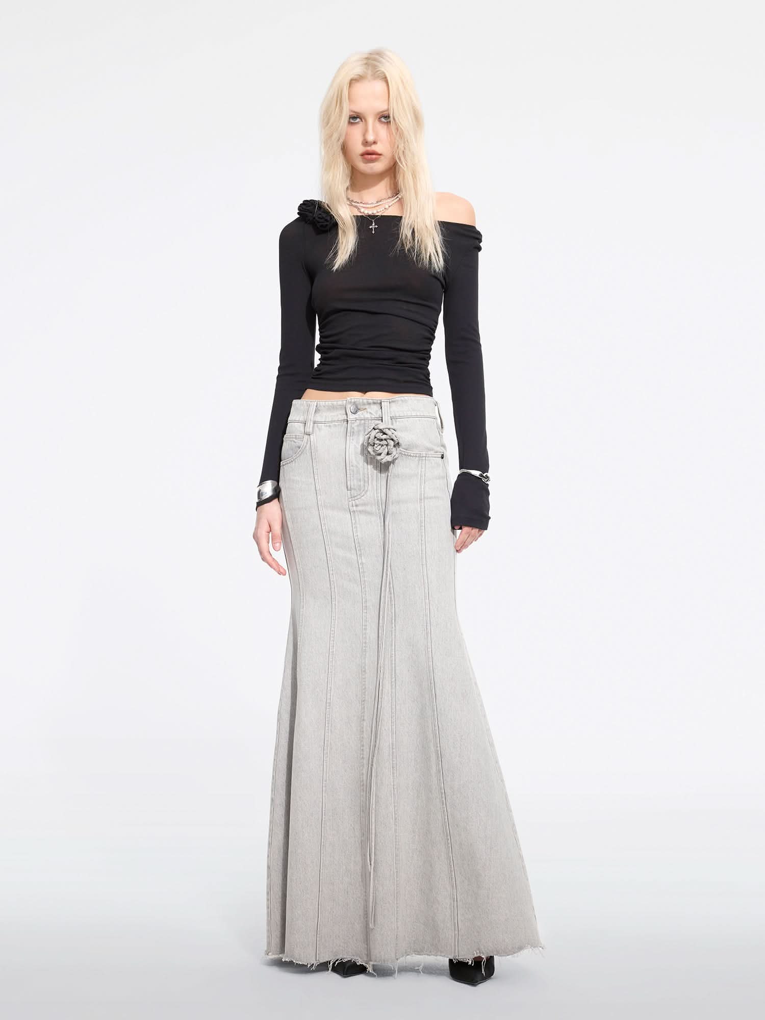 Miss Sixty FLORAL EMBELLISHED LONG SLEEVE T-SHIRT BLACK