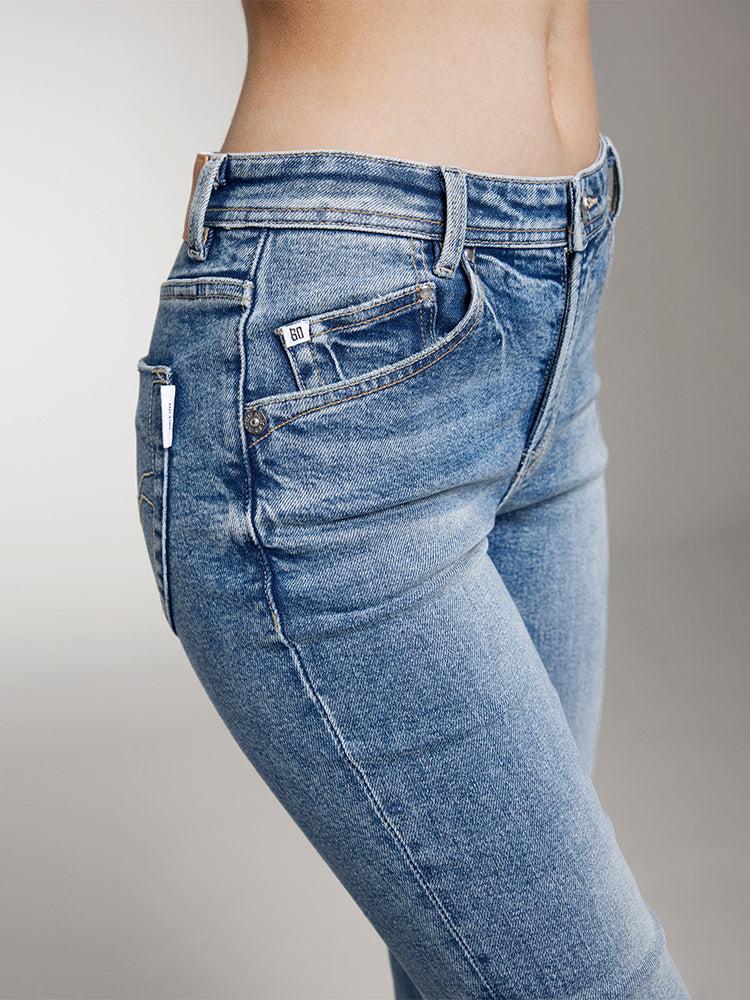 Miss Sixty MID-RISE STRAIGHT FIT CROPPED JEANS MIDDLE BLUE