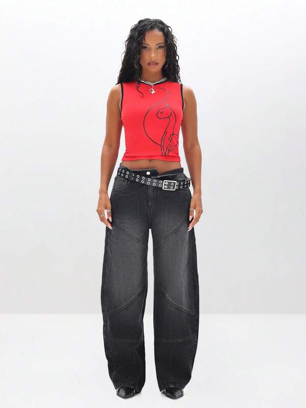 Missguided BABYPHAT Sleeveless Tank Top With Graphic Print And Contrast Binding For Summer Casual Wear