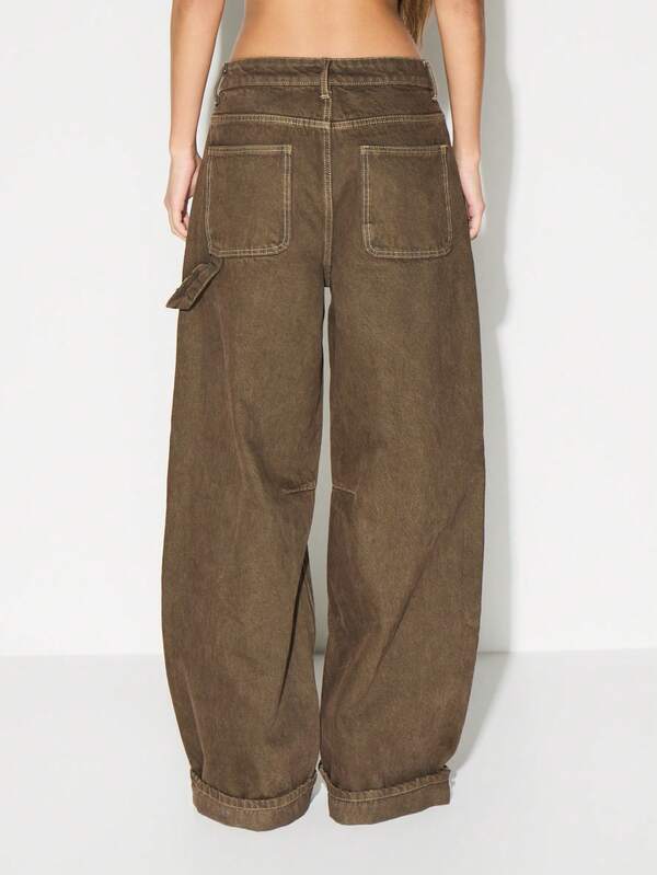 Missguided KIZN High Rise Wide Leg Cargo Jeans With Side Pockets And Cuffed Hem For Casual Weekend Outfits