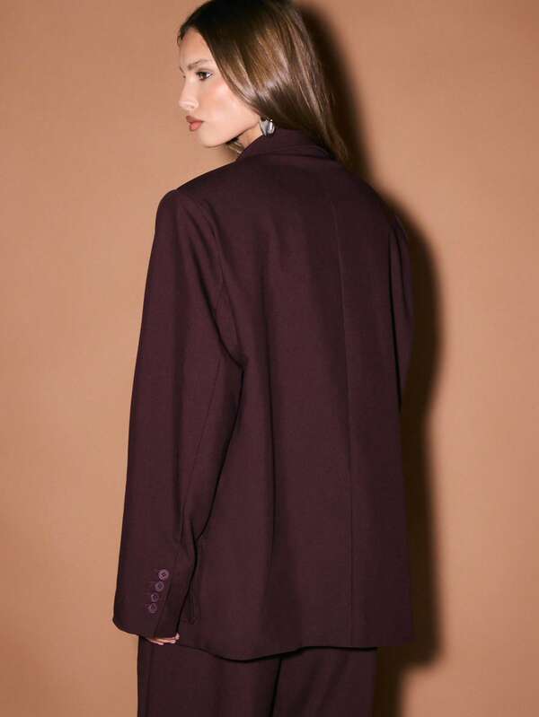 Missguided KIZN Oversized Double Breasted Blazer With Lapels And Button Closure For Professional Office Wear