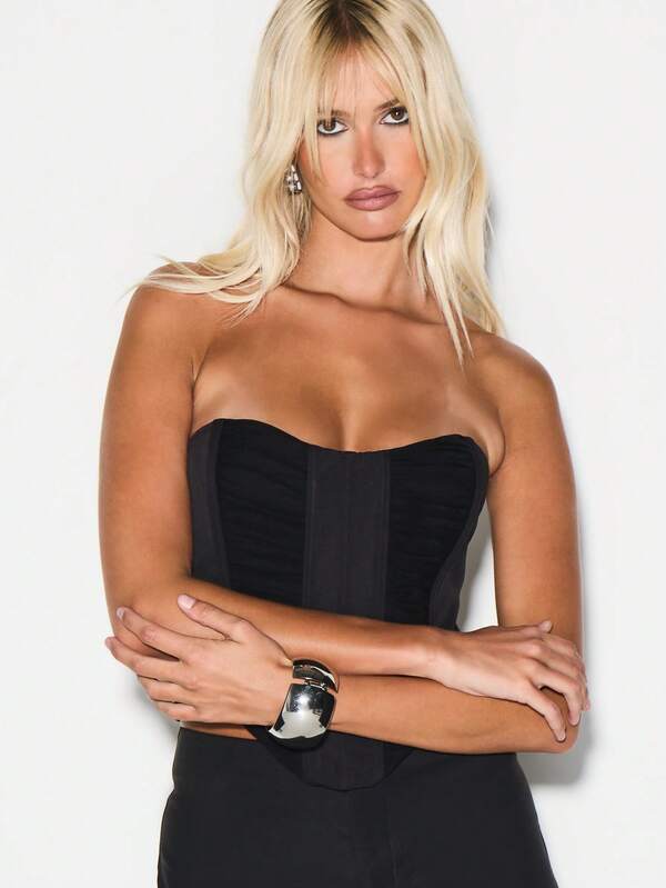 Missguided KIZN Strapless Ruched Mesh Corset Top With Sweetheart Neckline For Evening Party Clubwear