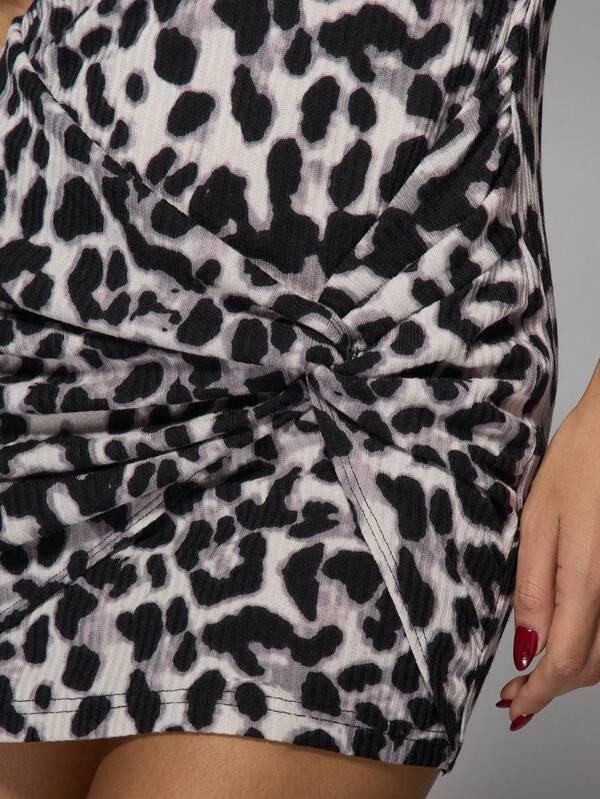 Missguided MISSGUIDED Animal Print Jersey Mini Dress With Shoulder Pads Ruched Bodycon