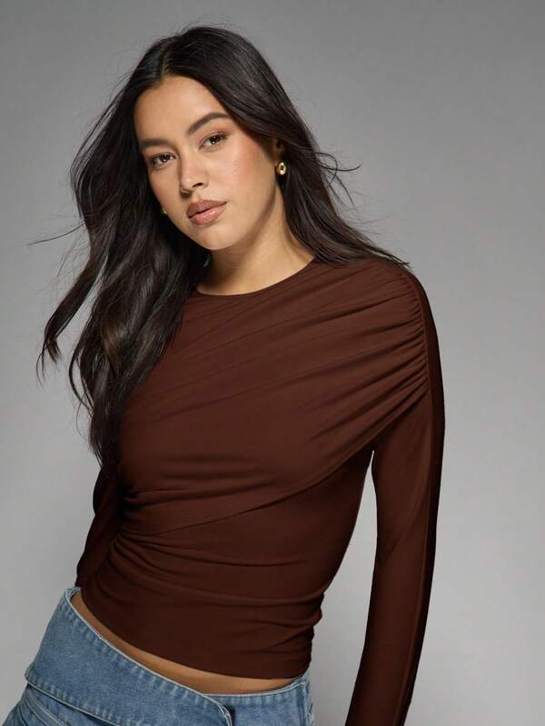 Missguided MISSGUIDED Asymmetric Draped Long Sleeve Crop Top With Side Ruching