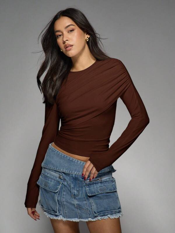missguided MISSGUIDED Asymmetric Draped Long Sleeve Crop Top With Side Ruching