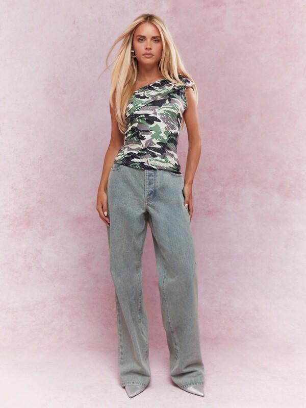 Missguided MISSGUIDED Asymmetric One Ruched Shoulder Camo Print Sleeveless Top