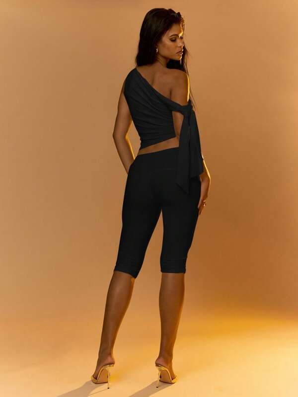 Missguided MISSGUIDED Asymmetric One Shoulder Crop Top Capri Leggings