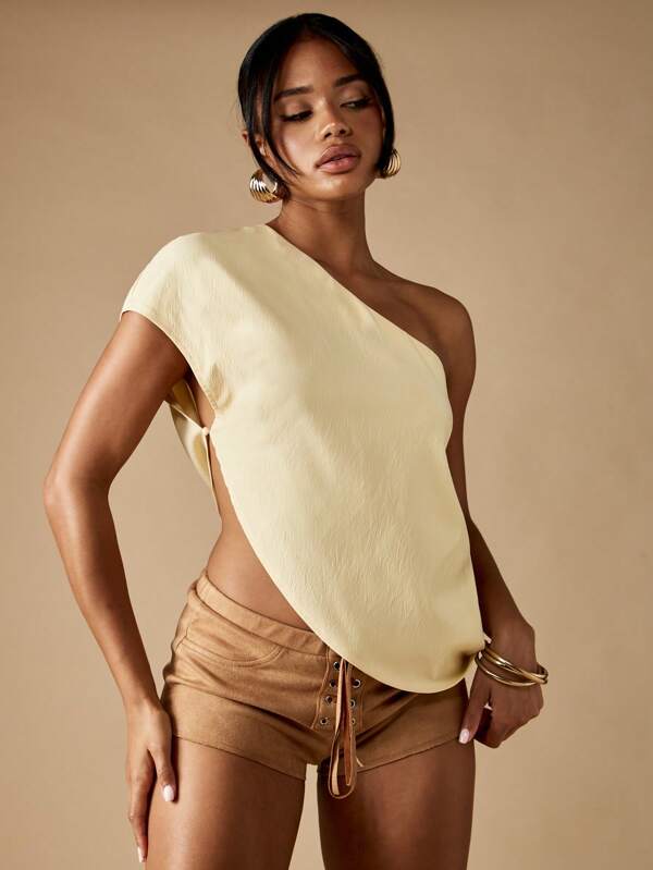 missguided MISSGUIDED Asymmetric One Shoulder Crop Top With Side Drape