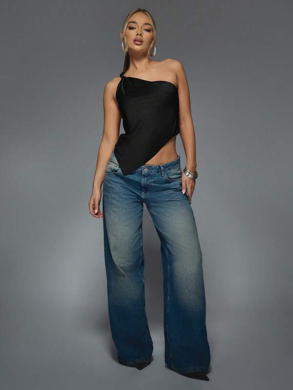 Missguided MISSGUIDED Asymmetric One Shoulder Satin Sleeveless Twist Detail Blouse