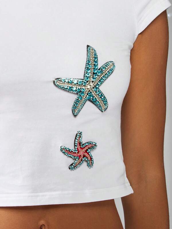 Missguided MISSGUIDED Baby Tee Crop Top With Rhinestone Starfish Applique