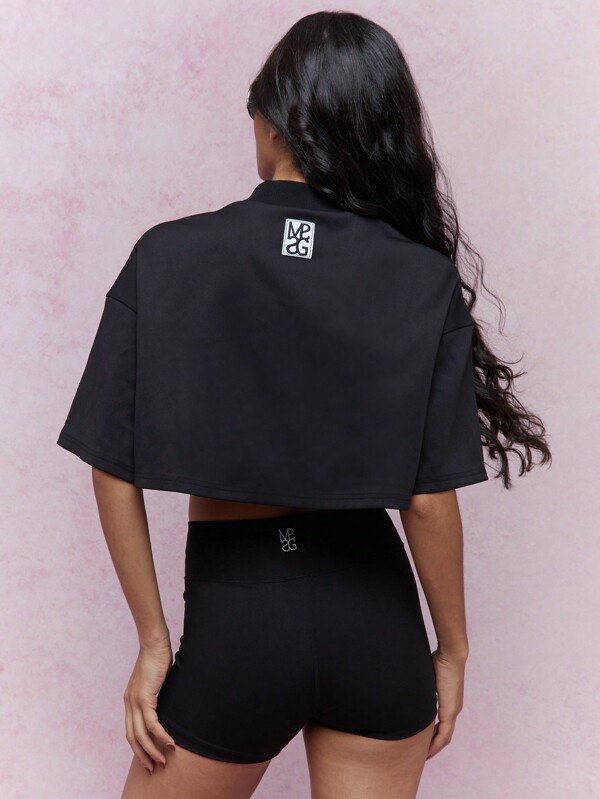 Missguided MISSGUIDED Back Logo Detail Crop Oversized T-Shirt