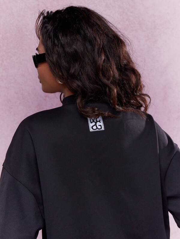 Missguided MISSGUIDED Back Logo Label Polo Neck Dropped Sleeve Oversized T-Shirt