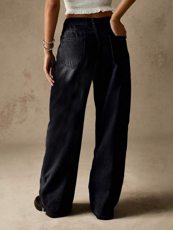 Missguided MISSGUIDED Baggy Jeans With Button Front Detail