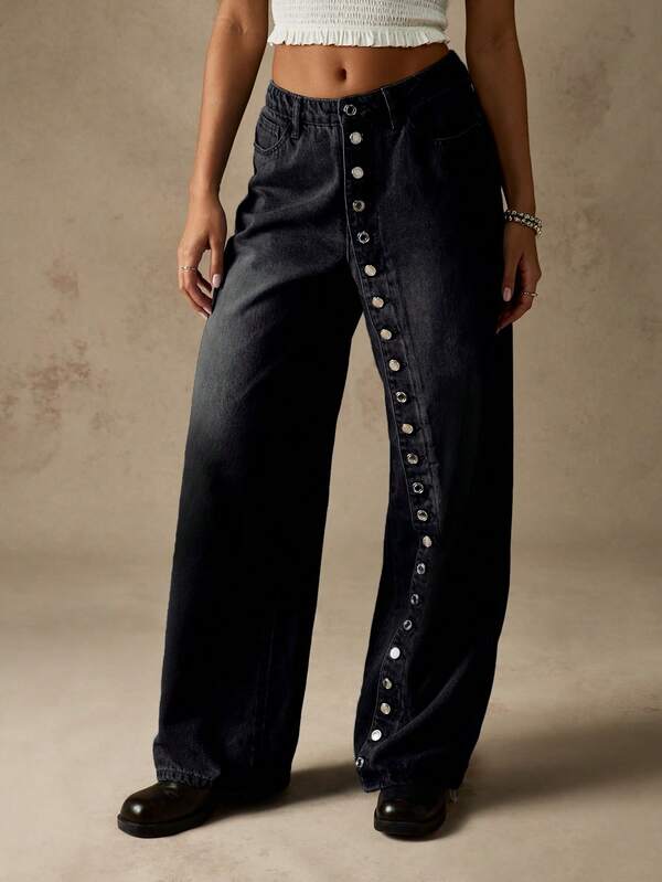 missguided MISSGUIDED Baggy Jeans With Button Front Detail