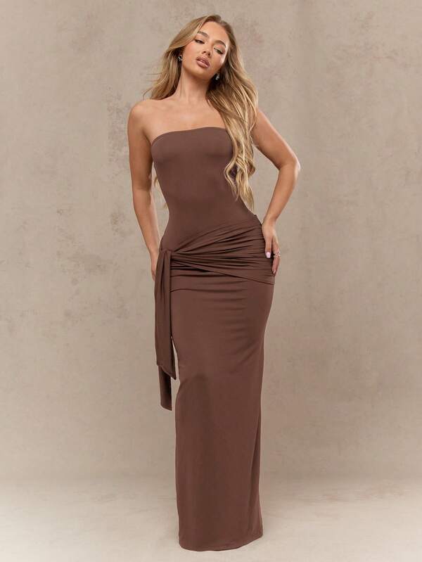 Missguided MISSGUIDED Bandeau Strapless Mermaid Silhouette Floor Length Maxi Dress With Side Tie