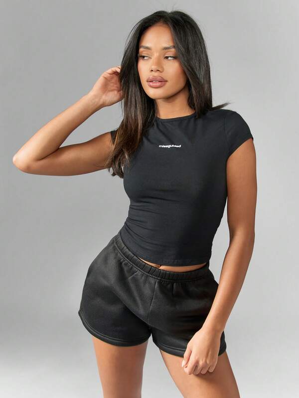 Missguided MISSGUIDED Basic Essential Casual Fitted Logo Crop T-Shirt