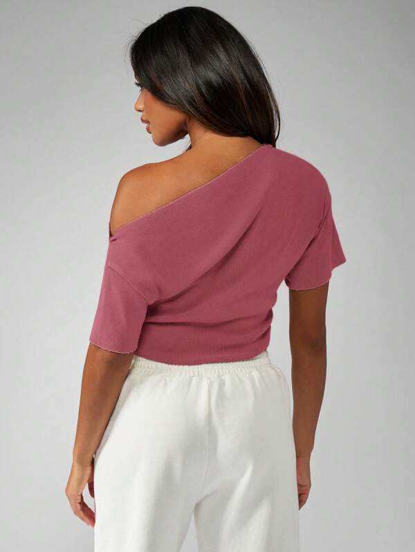 Missguided MISSGUIDED Basic Off Shoulder Ribbed Short Sleeve T Shirt