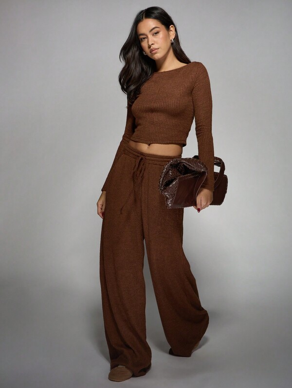 Missguided MISSGUIDED Basic Ribbed Long Sleeve Crop Top Layering Piece