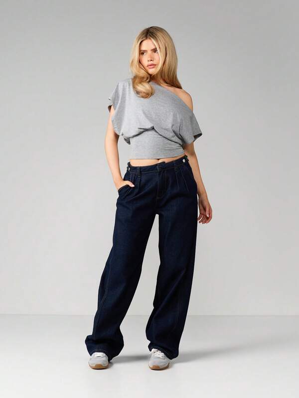 Missguided MISSGUIDED Batwing V Neck Cropped Top With Fitted Waistband