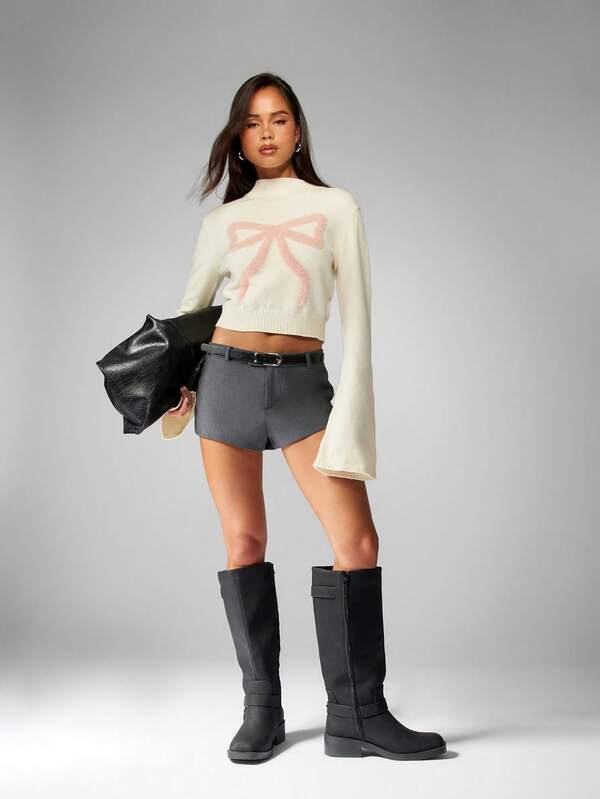 Missguided MISSGUIDED Bell Sleeve Cropped Sweater With Fuzzy Bow Design