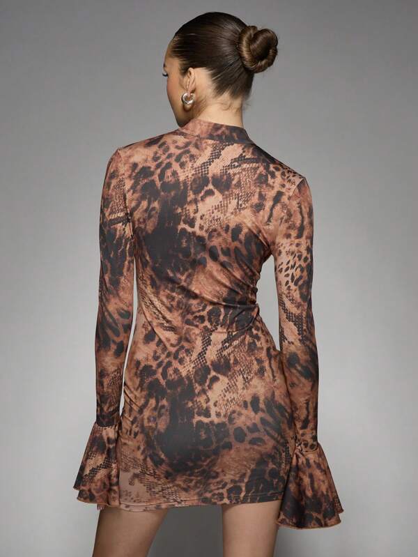 Missguided MISSGUIDED Bell Sleeve Mini Dresses With Leopard Print Keyhole And Tie Front