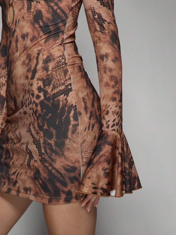 Missguided MISSGUIDED Bell Sleeve Mini Dresses With Leopard Print Keyhole And Tie Front