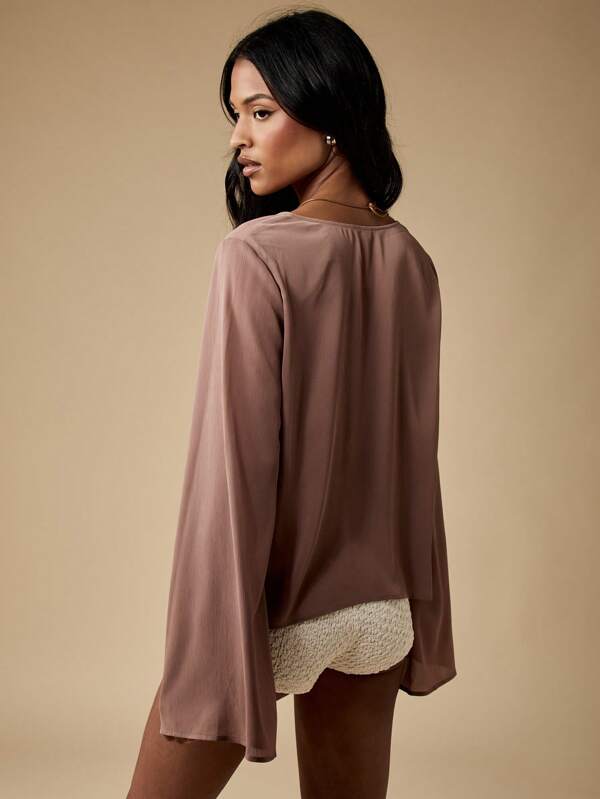 Missguided MISSGUIDED Bell Sleeve Plunge Neck Chiffon Draped Flowy Blouse