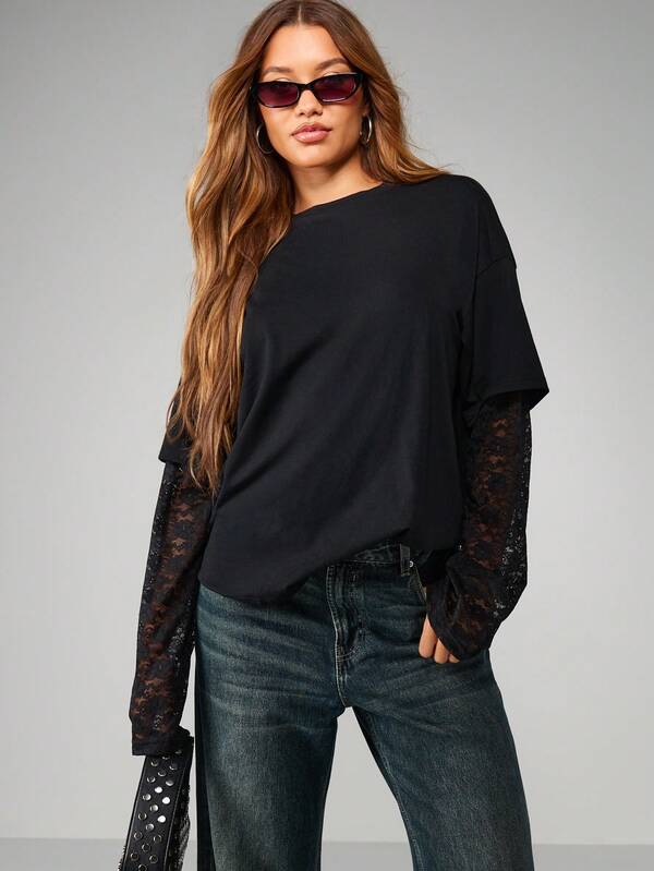 missguided MISSGUIDED Black Oversized T-Shirt With Lace Sleeves Design