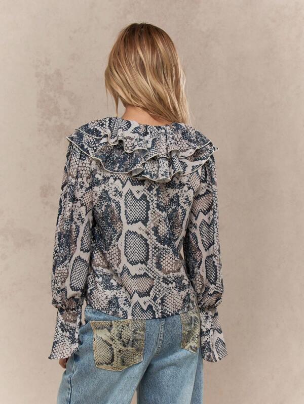 Missguided MISSGUIDED Boho Animal Print Ruffle Detail Plunge Neck Long Sleeve Top