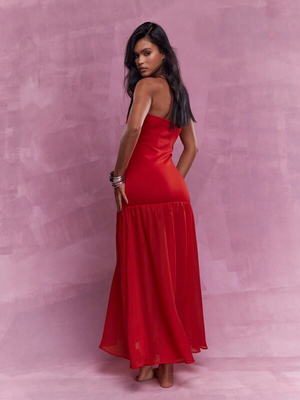 Missguided MISSGUIDED Boho Long Ruffle Hem Bandeau Maxi Dress