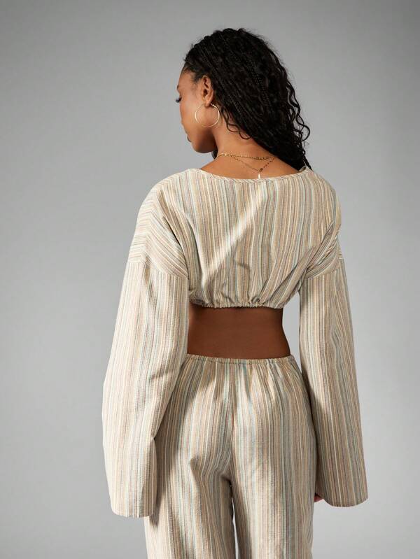 Missguided MISSGUIDED Boho Tie Front Wide Bell Sleeve Blouse