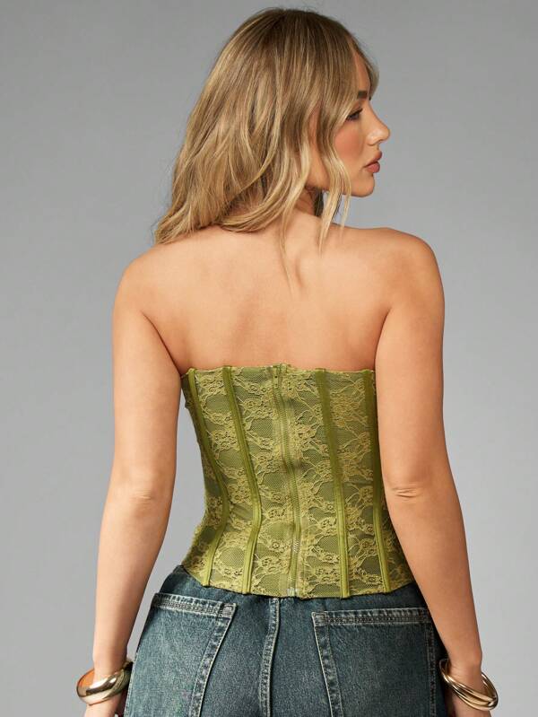 Missguided MISSGUIDED Boning Structure Floral Embroidery Lace Corset Top