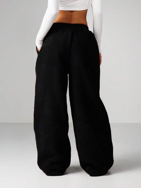 Missguided MISSGUIDED Borg Wide Leg Joggers With Elastic Waist