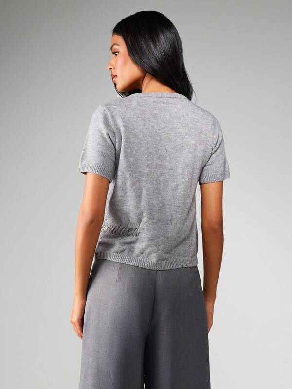 Missguided MISSGUIDED Boxy Knit Short Sleeve Top With Embroidery