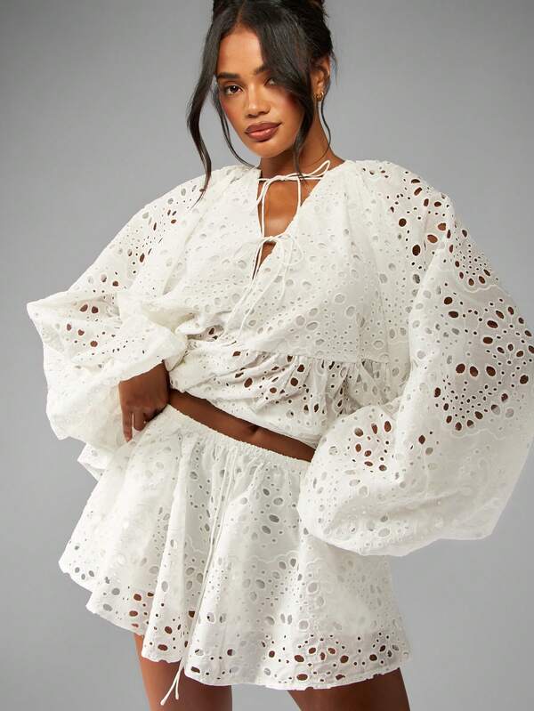 Missguided MISSGUIDED Broderie Anglaise Boho Two Piece Outfit With Balloon Sleeves And Drawstring Details