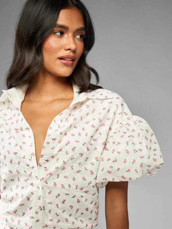 Missguided MISSGUIDED Broderie Anglaise Crop Top With Rosette Mini Skirt