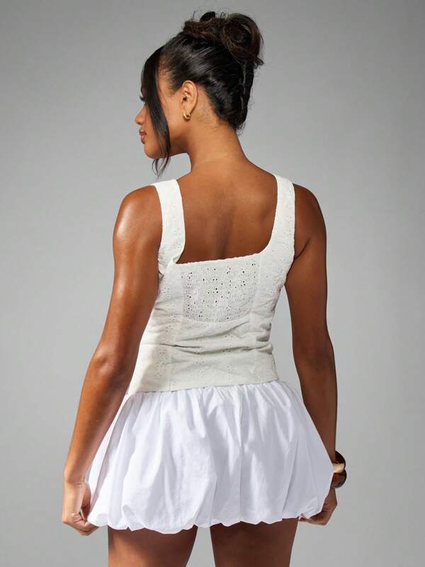 Missguided MISSGUIDED Broderie Anglaise Fitted Vest Top With Button Front Square Neck