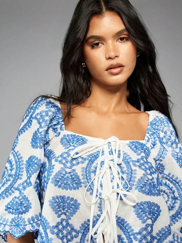 Missguided MISSGUIDED Broderie Anglaise Lace-Up Two-Piece Set