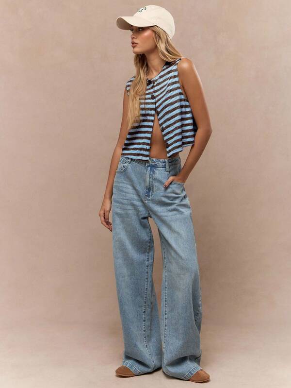 Missguided MISSGUIDED Button Front Knit Crop Waistcoat Vest With Ribbed Texture