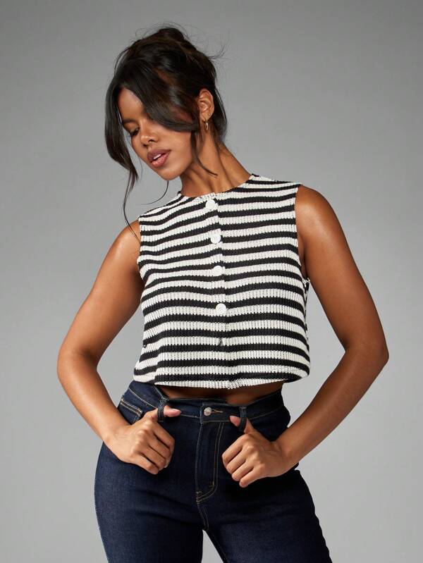 missguided MISSGUIDED Button Front Striped Knit Crop Tank Top