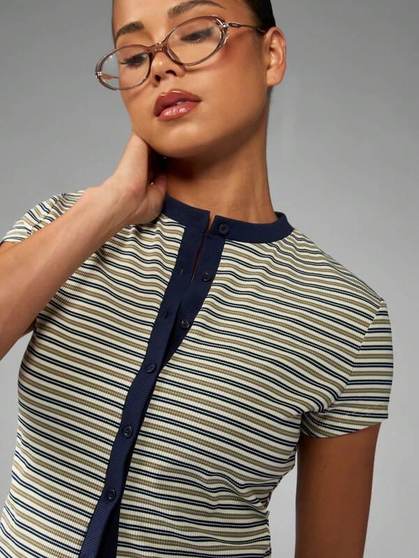 Missguided MISSGUIDED Button Through Ribbed Crop Top With Striped Pattern