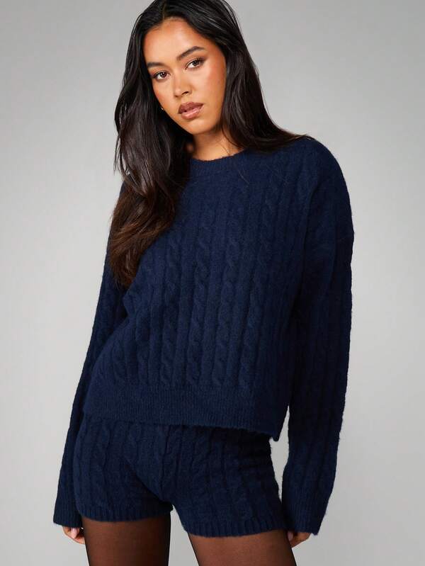missguided MISSGUIDED Cable Knit Sweater And Hot Pants Set