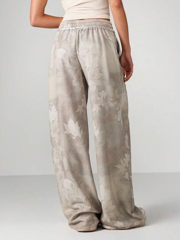 Missguided MISSGUIDED Camo Wide Leg Drawstring Pants