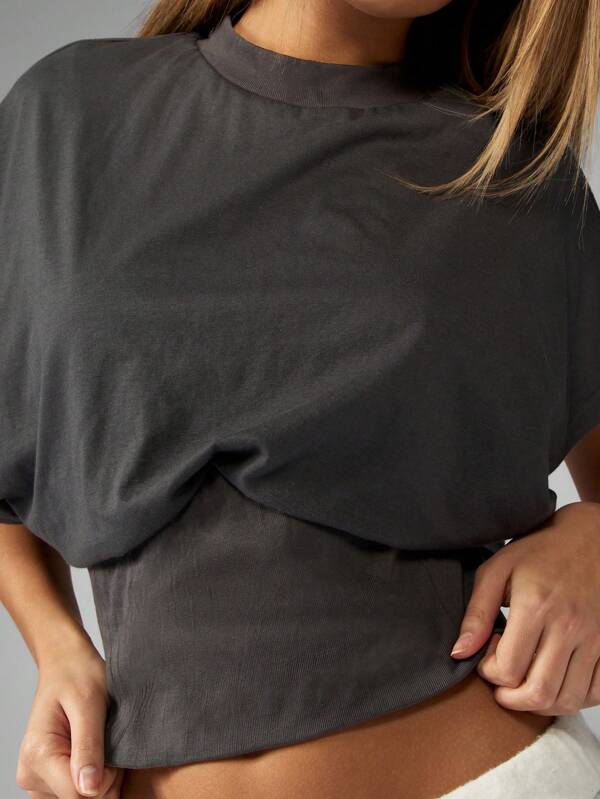 Missguided MISSGUIDED Casual Drop Shoulder Boxy Fit Crop T-Shirt